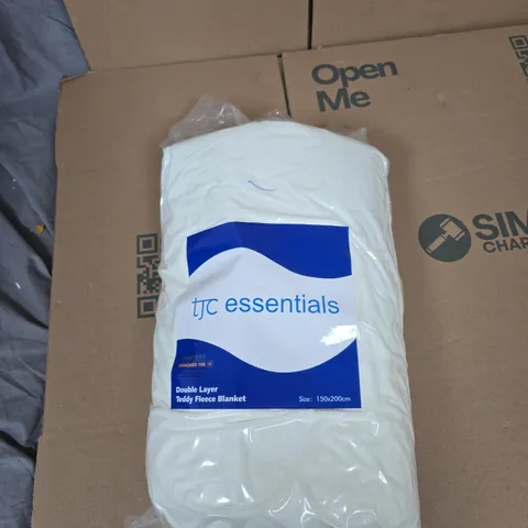 TJC ESSENTIALS DOUBLE LAYER TEDDY FLEECE BLANKET – 150X200CM