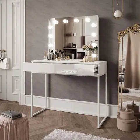 BOXED ANNASHIMA DRESSING TABLE WITH MIRROR ( 4 BOXES)