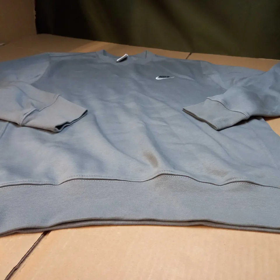 NIKE SAGE LOGO CREW NECK FLEECED LINED SWEATER - SMALL