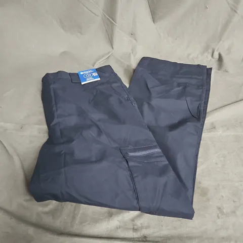 MOUNTAIN WAREHOUSE QUICK DRY TREK 2 TROUSER SHORT IN DARK BLUE SIZE W34X30L