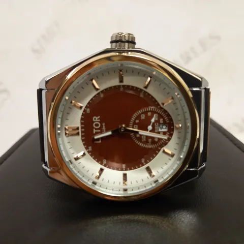 LATOR CALIBRE BROWN TWO-TONE DIAL RUBBER STRAP WRISTWATCH
