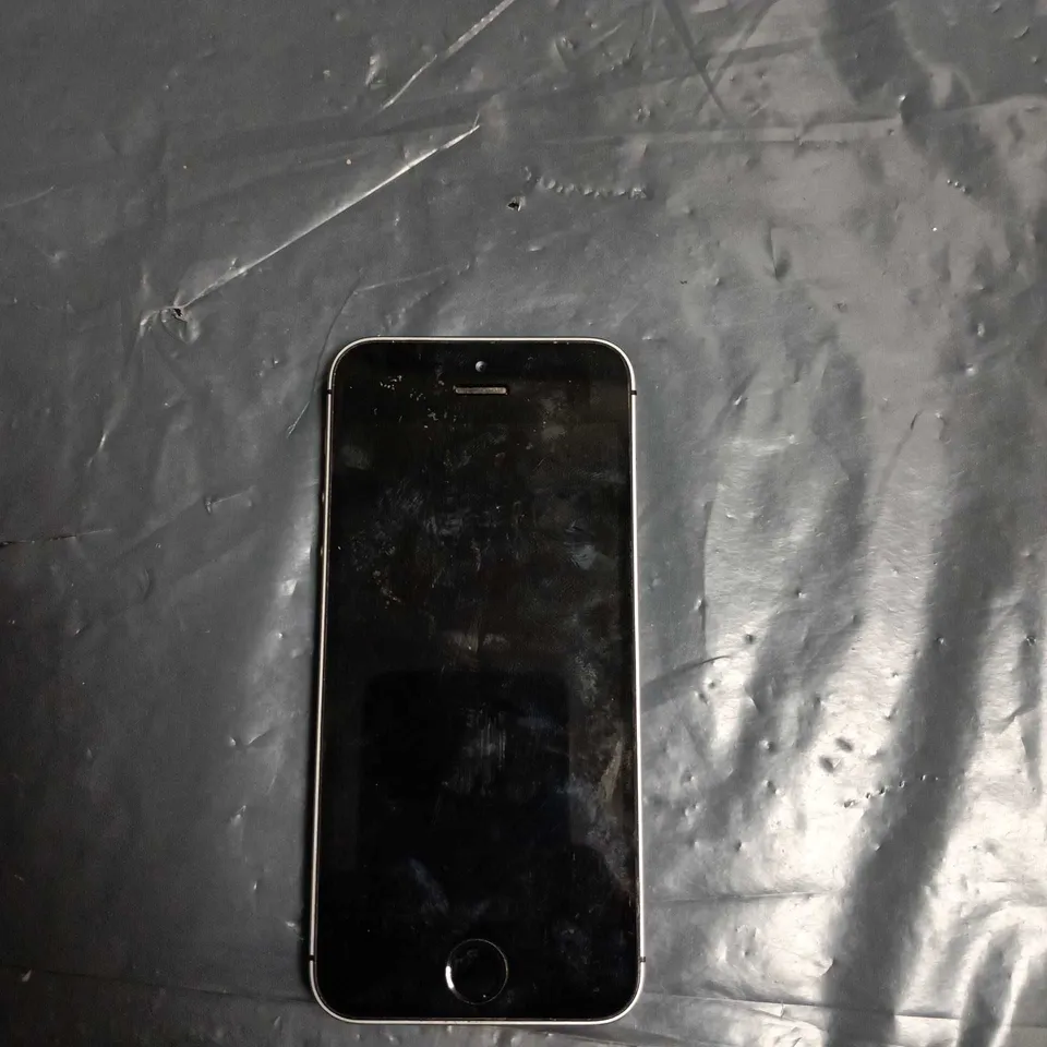 APPLE IPHONE SE A1723