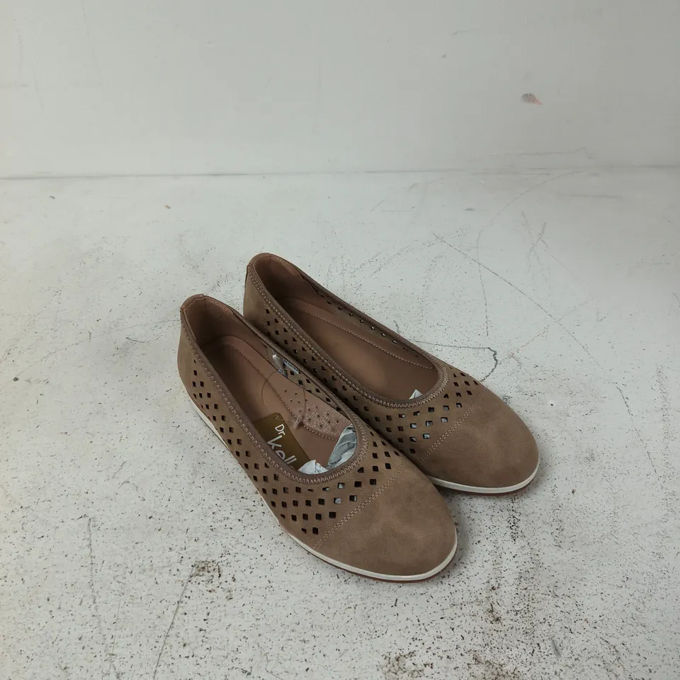 DR KELLER JILLY B1710 WOMEN'S BEIGE SHOES – UK 7