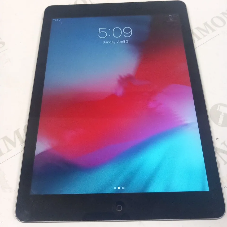 APPLE IPAD AIR A1475