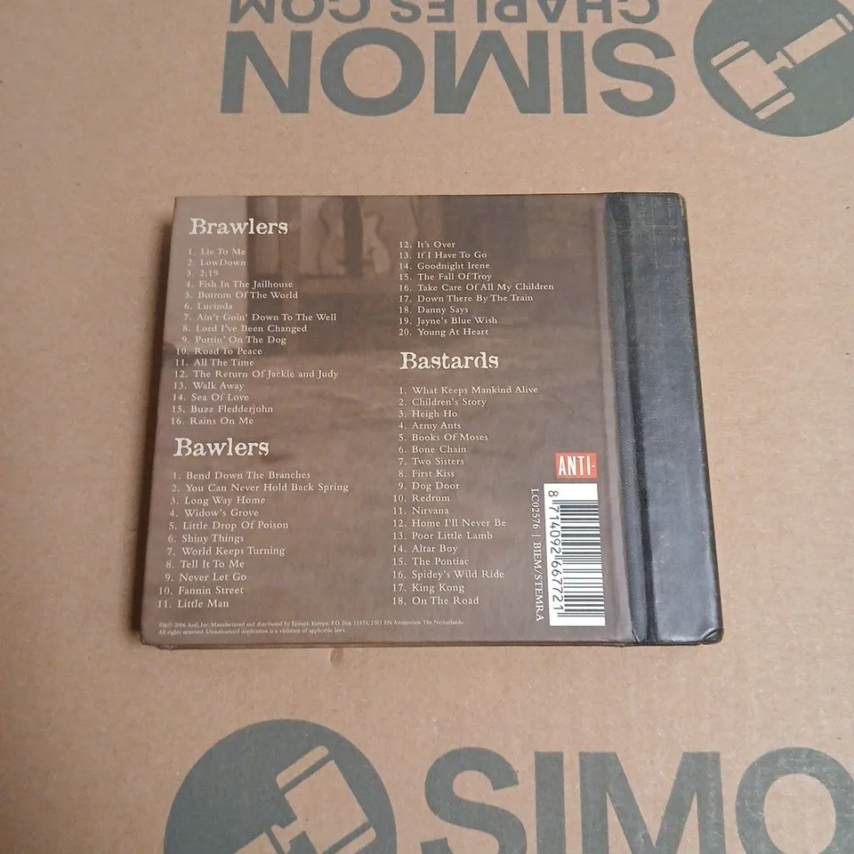 TOM WAITS – ORPHANS: BRAWLERS, BAWLERS & BASTARDS 