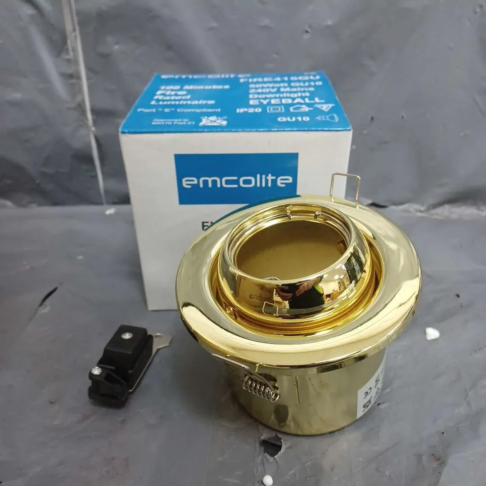 20 X BOXED EMCOLITE GU10 EYEBALL DOWNLIGHTS 