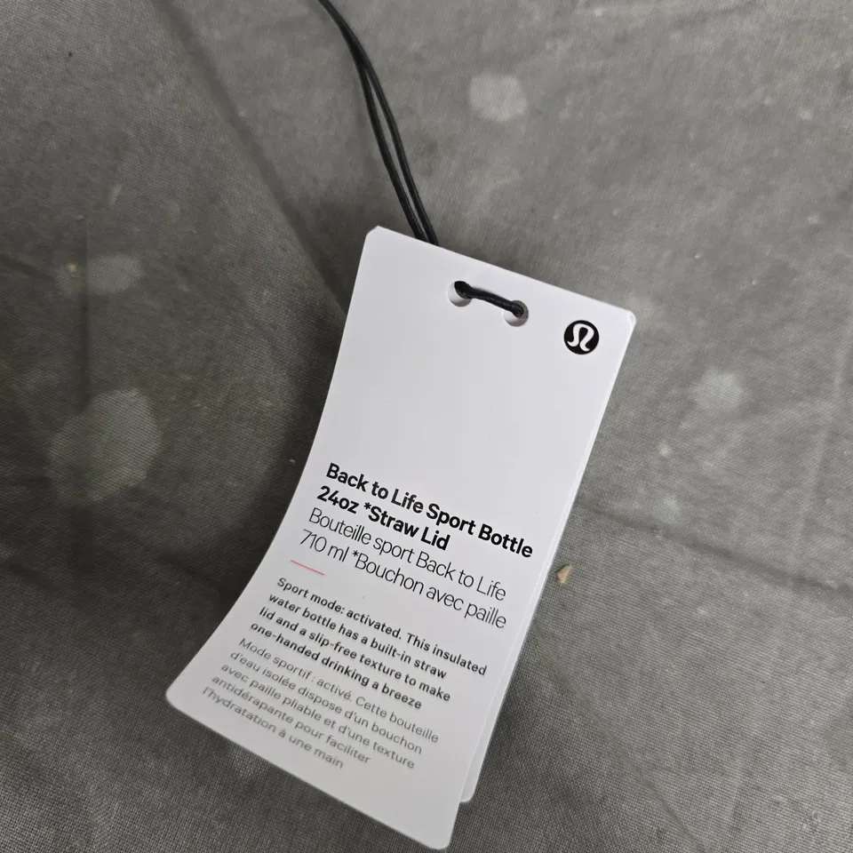 LULULEMON BACK TO LIFE SPORT BOTTLE 24OZ (710ML) WITH STRAW LID