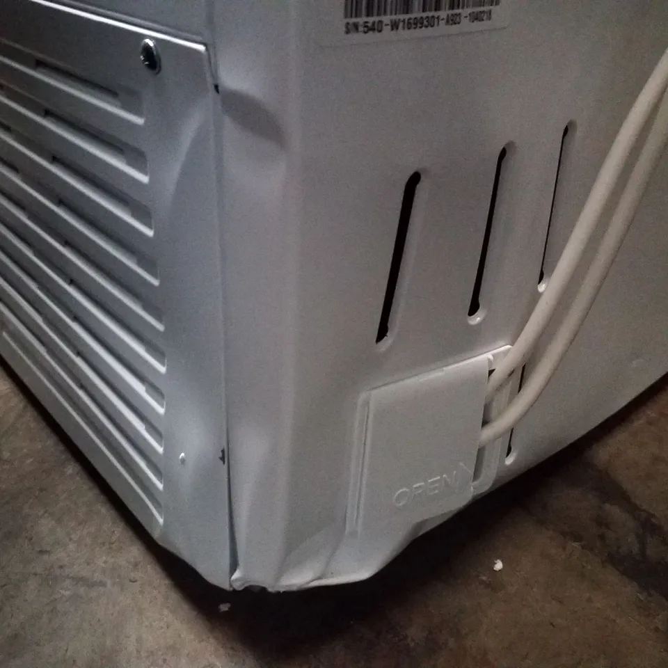 SWAN SR750130W 143L CHEST FREEZER - WHITE