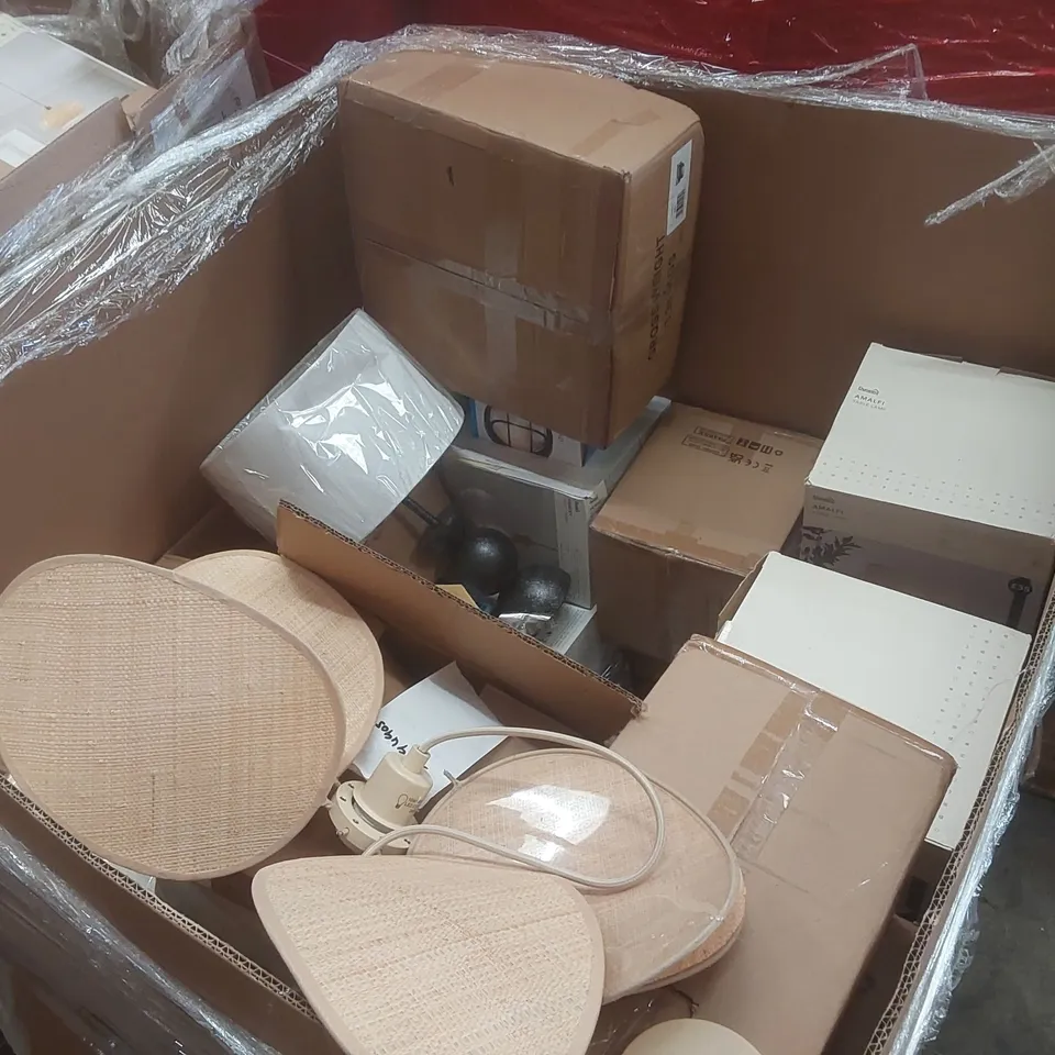 PALLET CONTAINING A VERY LARGE QUANTITY OF ASSORTED DESIGNER LIGHTING PRODUCTS INCLUDING: AMALFI TABLE LAMPS, FLUSH CEILING LIGHT, SALA FLOOR LAMP ECT