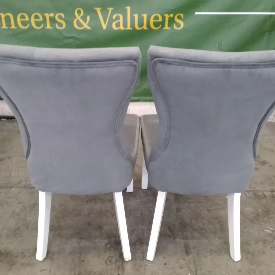 SET OF 2 NEW BEWLEY GREY VELVET BUTTON BACK DINING CHAIRS (WHITE LEG)