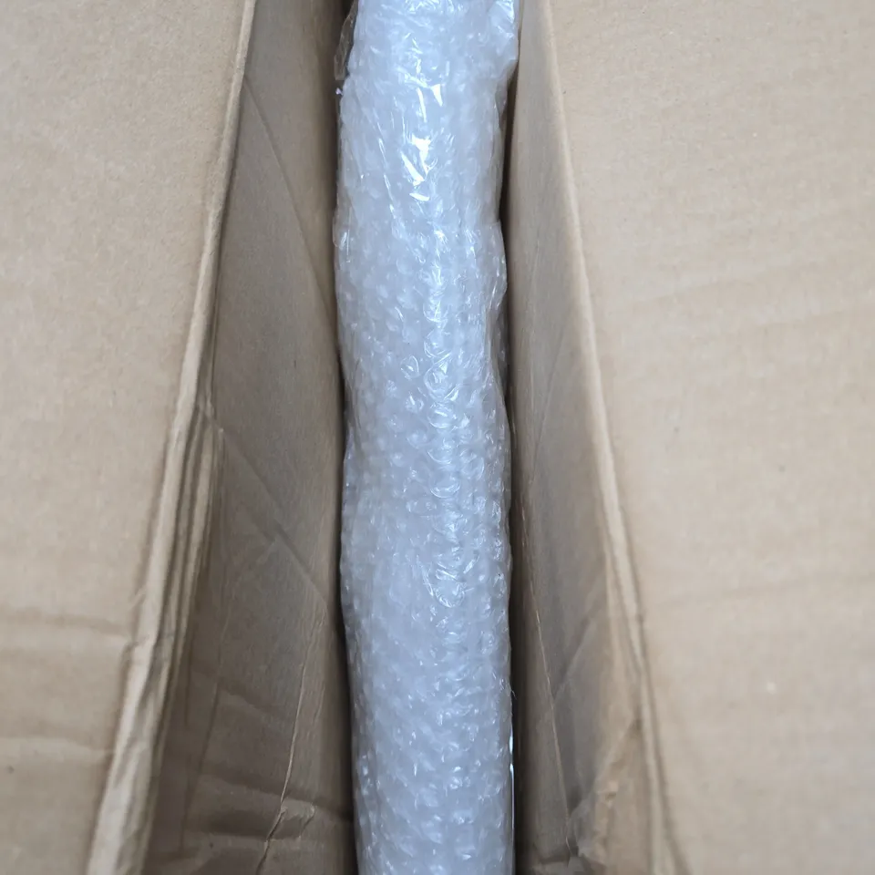 SET OF 2 METAL CHRISTMAS TREE OUTDOOR LIGHTS