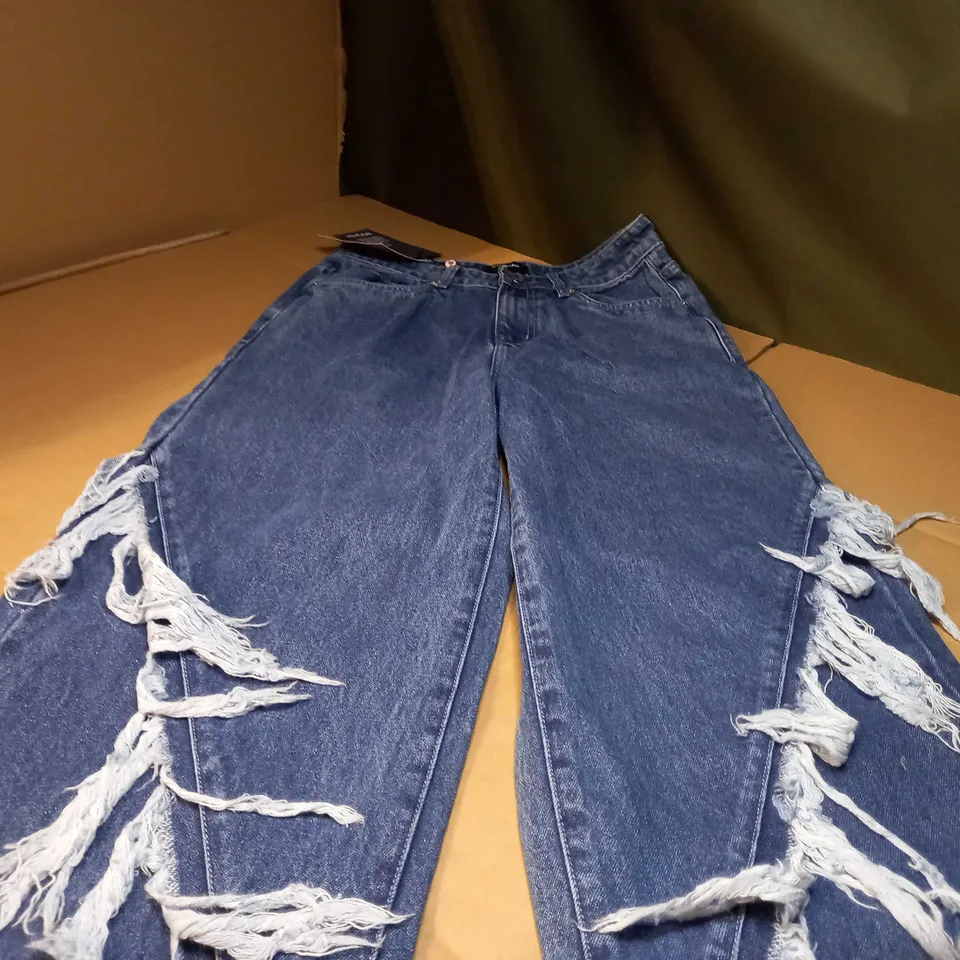 NGORGER BLUE DENIM/FRAYED JEANS - SIZE 8