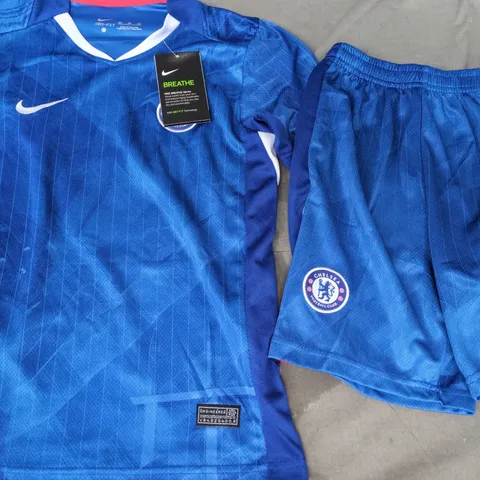NIKE KID'S CHELSEA FOOTBALL KIT IN BLUE SIZE 24 - DILLON NUMBER 5