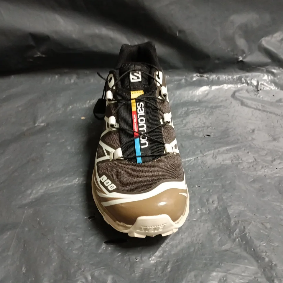 PAIR OF SALOMON TRAINERS IN BROWN SIZE UK 5.5