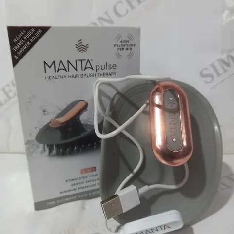 BOXED MANTA PULSE FLEXIBLE HAIRBRUSH