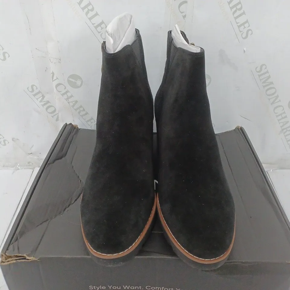 VIONIC ASTER HAZAL ZIP ANKLE BOOT SIZE UNSPECIFIED