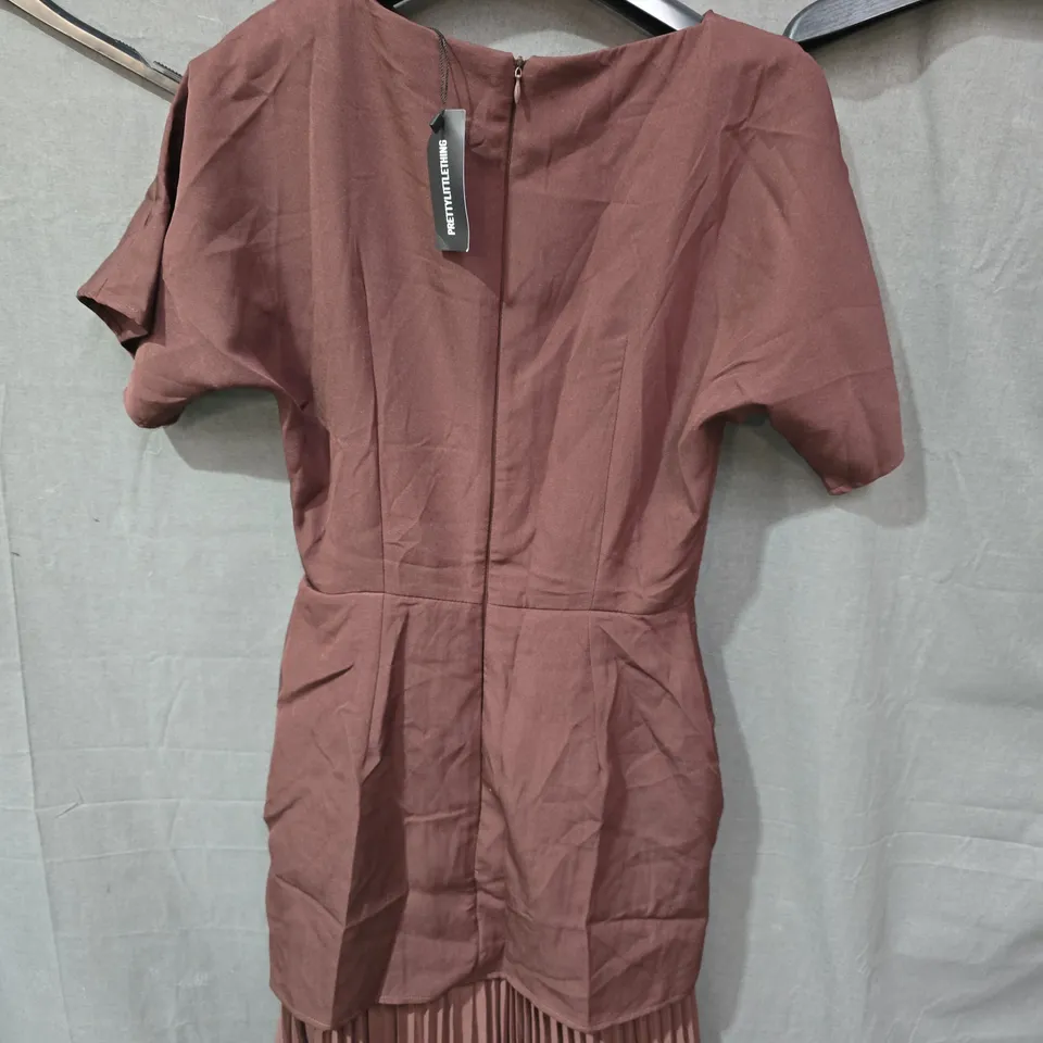 PRETTYLITTLETHING DRESS - MAUVE, SHORT SLEEVE, PLEATED HEM UK 8