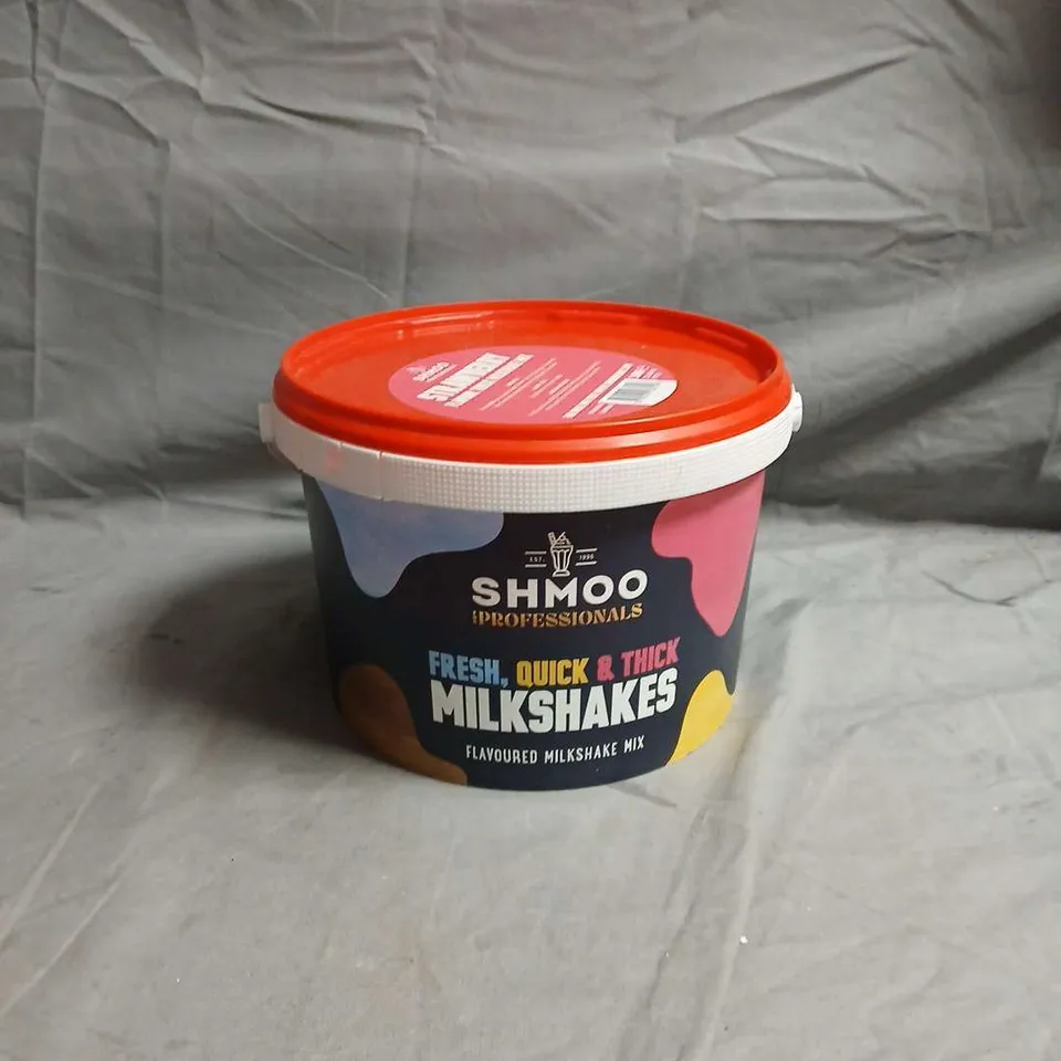SHMOO PROFESSIONALS MILKSHAKE MIX – STRAWBERRY FLAVOUR, 1.8 KG TUB