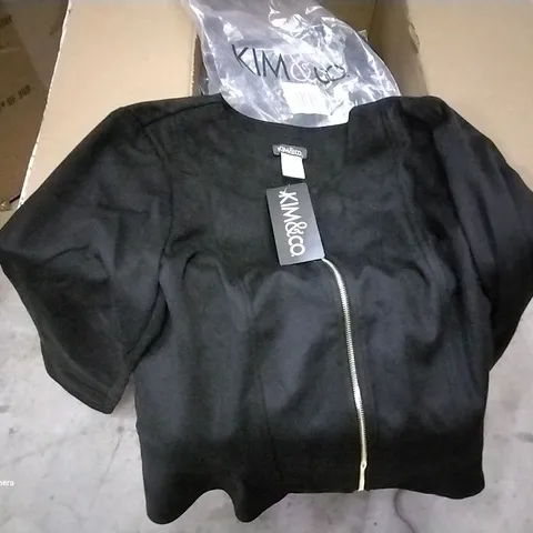 BOX OF APPROXIMATELY 30 ASSORTED BRAND NEW BAGGED BLACK KIM AND CO BLACK ZIP UP JACKETS VARIOUS SIZES