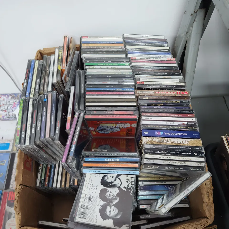 A VERY LARGE QUANTITY OF CDs FROM 80s / 90s /2000s