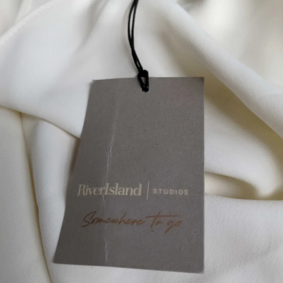 RIVER ISLAND STUDIOS WHITE DRAPED TOP – UK 16 (EU 42, US 12) – WOMEN'S CLOTHING