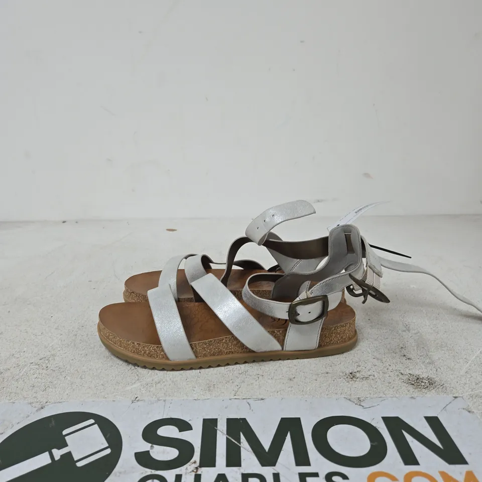 BLOWFISH WOMEN'S SILVER STRAPPY CORK-WEDGE SANDALS UK SIZE 7