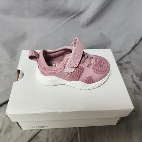 CLARKS FIRST SHOES PINK MESH VELCRO TODDLERS' SHOES UK SIZE 3 1/2 F