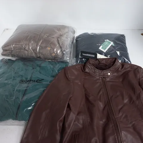 LOT OF APPROXIMATELY 15 ASSORTED CLOTHING ITEMS TO INCLUDE REGATTA AND LA MAREY - UNCHECKED SIZES