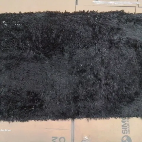 PACO HOME BAMBA 410 120X160CM BLACK RUG.