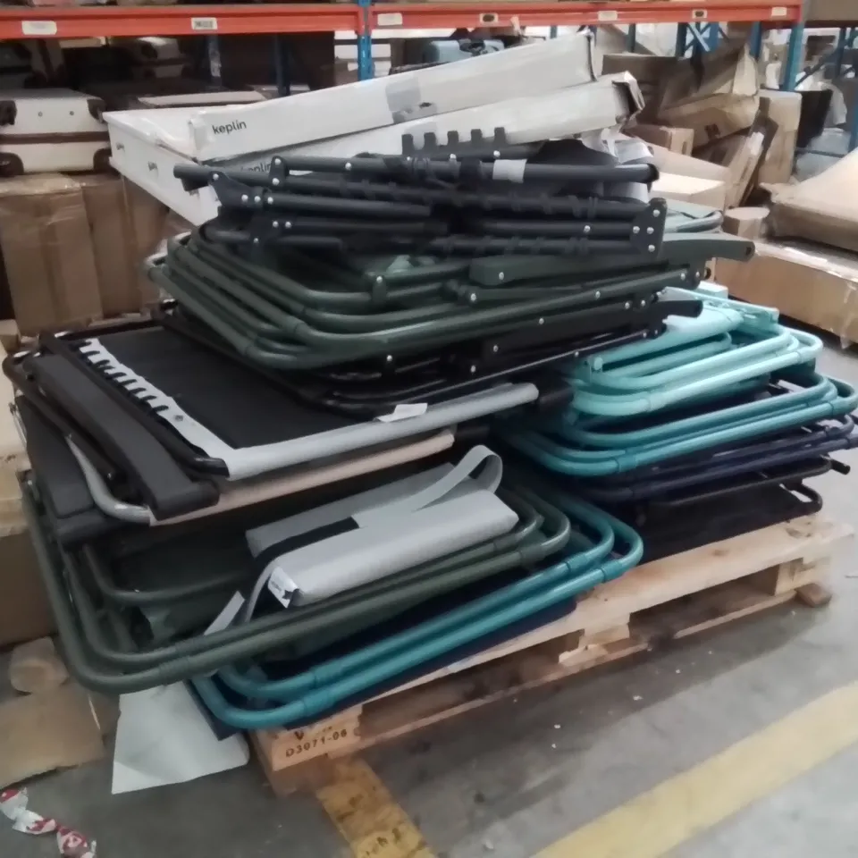 PALLET OF SUN LOUNGERS