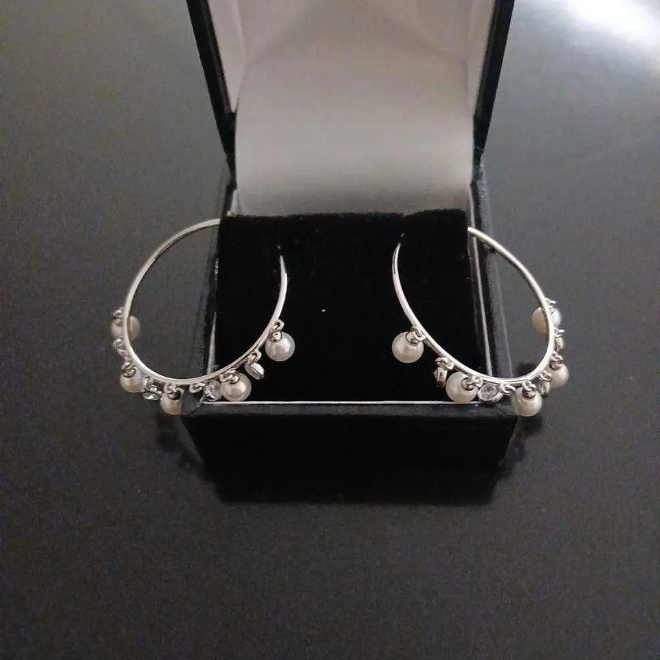 DIAMONIQUE PEARL HOOP EARRINGS