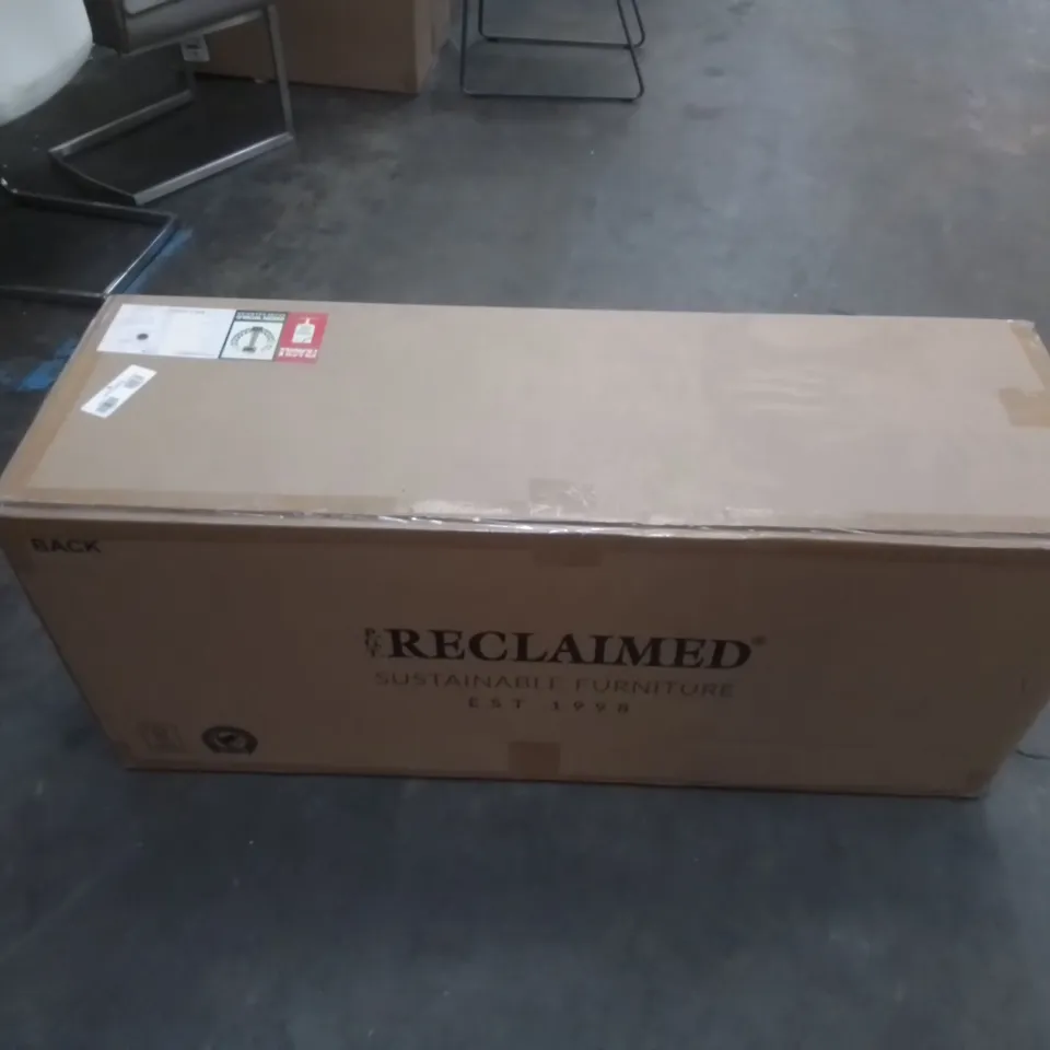 BOXED LINEO BLANKET BOX IN RUSTIC SADDLE TAN & BURNT OAK FINISH (1 BOX)