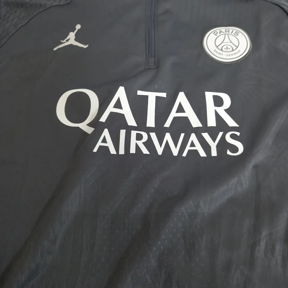 NIKE JORDAN PSG TRAINING JACKET IN GREY - LARGE