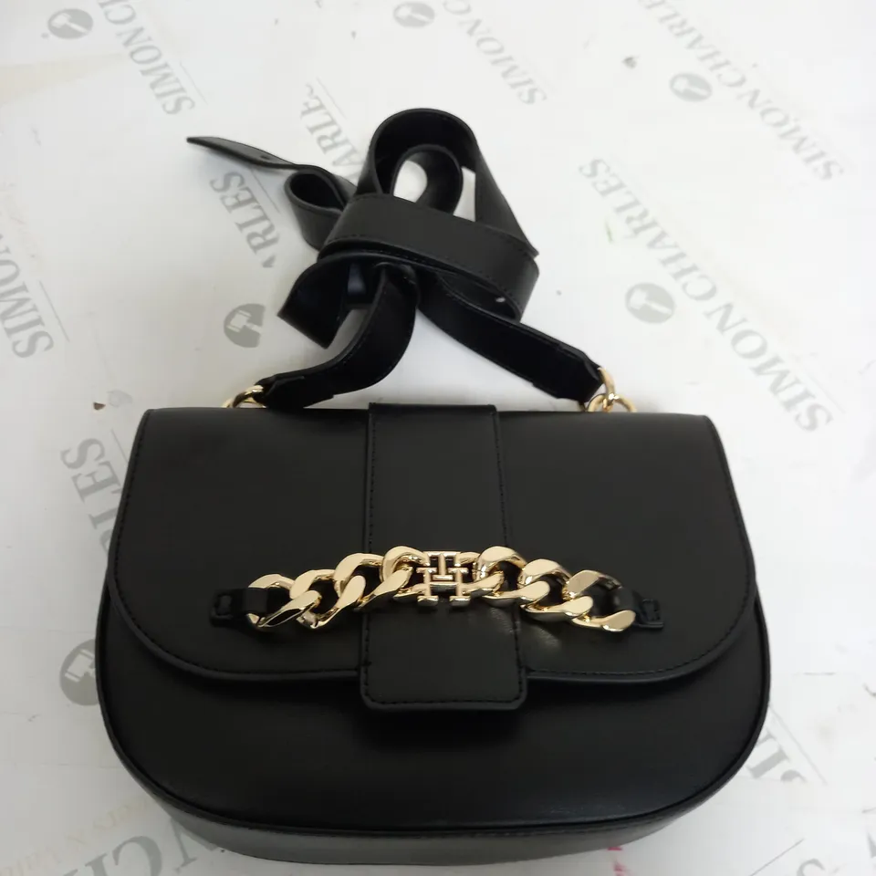 TOMMY HILFIGER FAUX LEATHER MINI BAG 