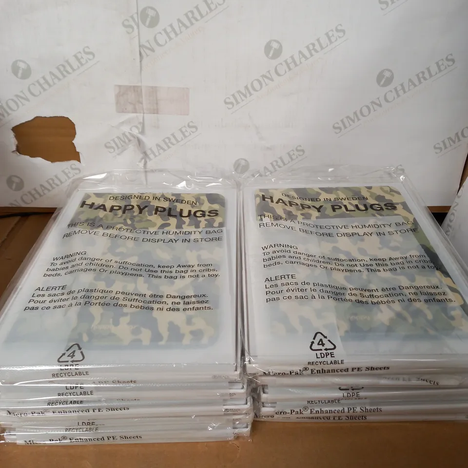 LOT OF 10 HAPPY PLUGS IPAD AIR BOOK CASES - CAMO