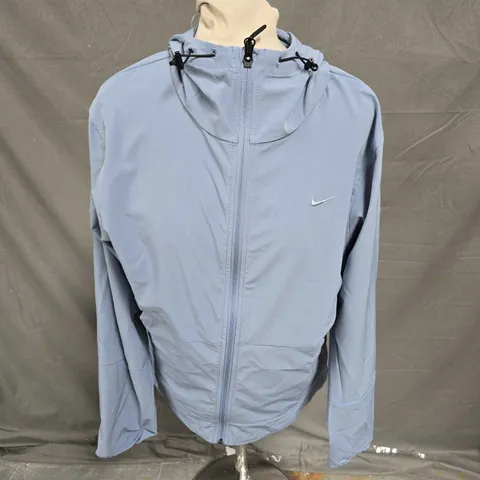 NIKE LIGHTWEIGHT HOODED ZIP UP JACKET IN SLATE GREY SIZE S