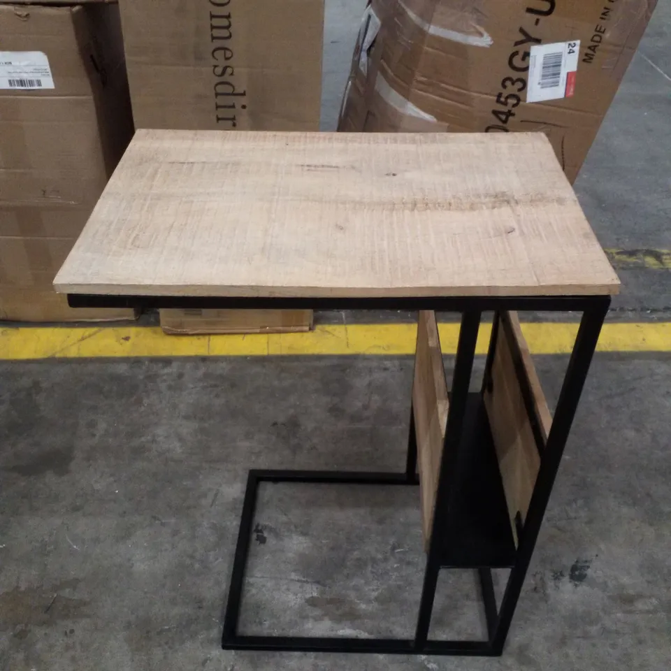 BOXED LAPTOP TABLE 