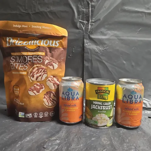 BOX OF APPROXIMATELY 10 ASSORTED FOOD AND DRINK ITEMS TO INCLUDE JACKFRUIT, AQUA LIBRA, ETC