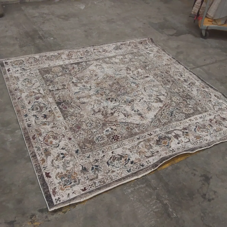 QUALITY DESIGNER AREA RUG - APPROXIMATELY 200 x 200cm