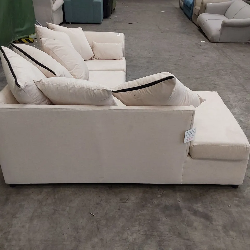QUALITY DESIGNER SHAISE SOFA WITH SCATTER CUSHIONS BIAGE 