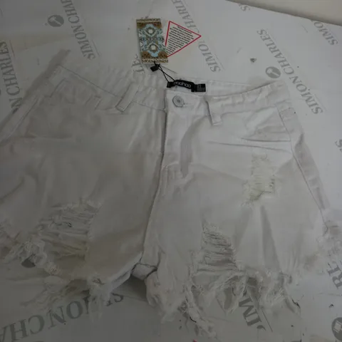BOOHOO WHITE DENIM SHORTS SIZE 6 