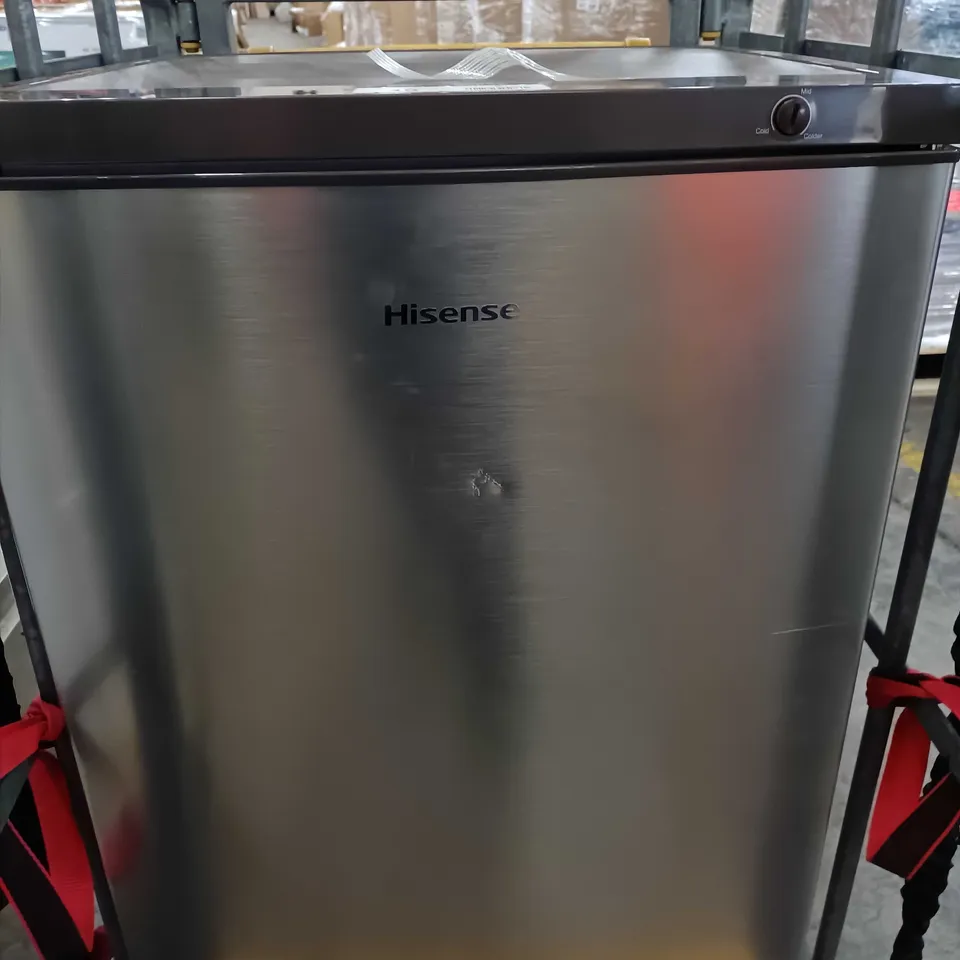 HISENSE SILVER UNDERCOUNTER FREESTANDING 3 DRAWER FREEZER FV105D4BC21