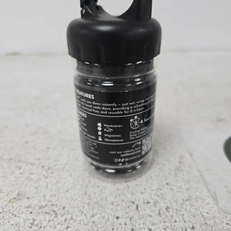 COOLTOWEL PORTABLE COOLING BOTTLE WITH LOOP CAP