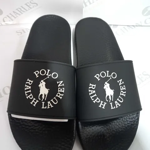 PAIR OF POLO RALPH LAUREN IN BALCK SIZE UNKNOW