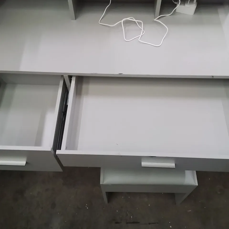 BREIANA DRESSING TABLE - GREY