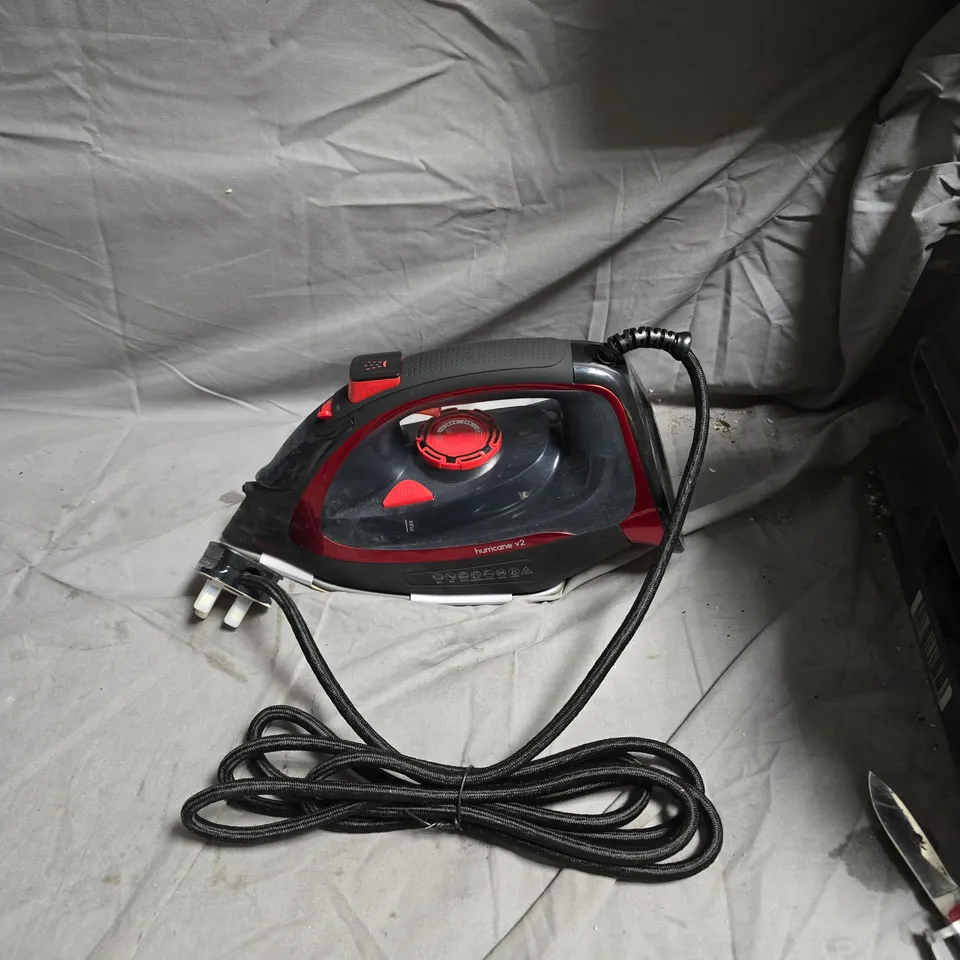 HOMELIFE HURRICANE V2 3200W STEAM IRON WITH CERAMIC SOLEPLATE – BOXED