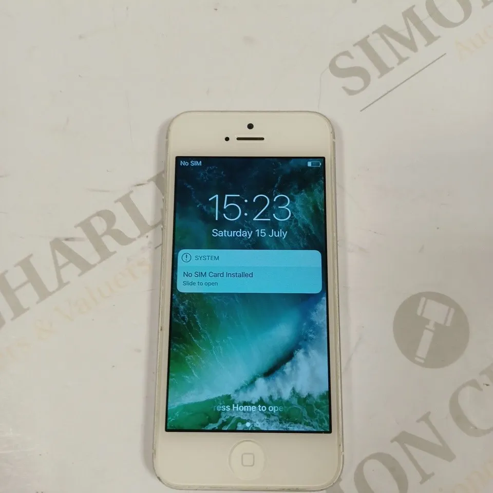 APPLE IPHONE 5 (A1429) SMARTPHONE 