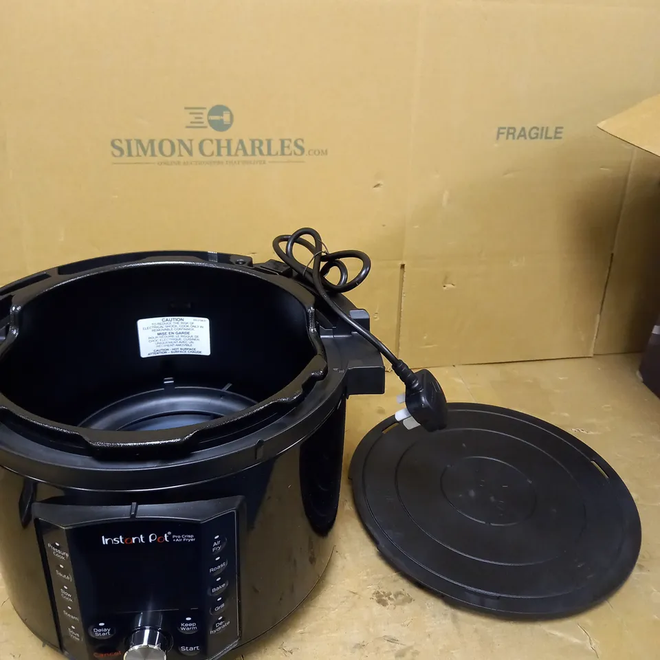 INSTANT POT PRO CRISP ELECTRIC MULTI COOKER