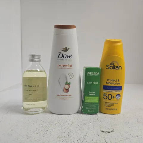 APPROXIMATELY 15 ASSORTED COSMETIC ITEMS INCLUDING VARIOUS MAKES AND BRANDS - COLLECTION ONLY