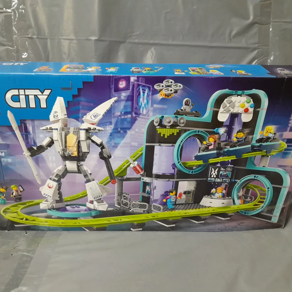 LEGO CITY ROBOT WORLD ROLLER-COASTER PARK TOY 60421 RRP £89.99